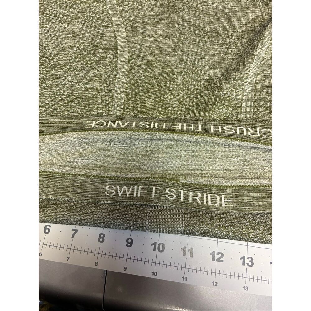 Lululemon Swiftly Tech in Olive Green Size 6 - image 4